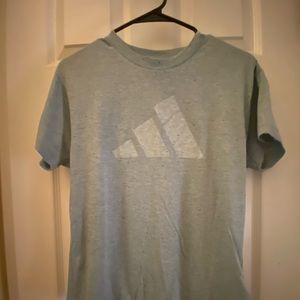 Adidas T-shirt